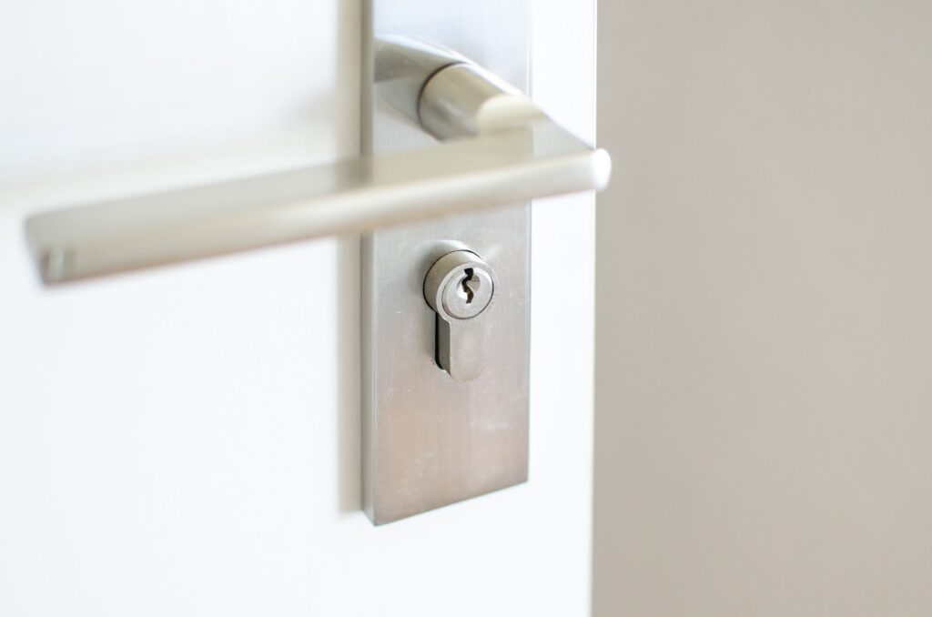 Sua Casa mais Moderna e Segura com as Fechaduras Digitais da Construmarques